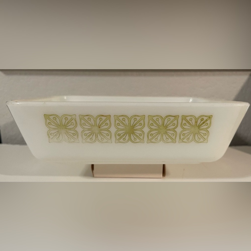 Pyrex Autumn Floral Verde Print 0503 Dish 1 1/2 quart